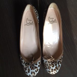 Christian Louboutin short pumps